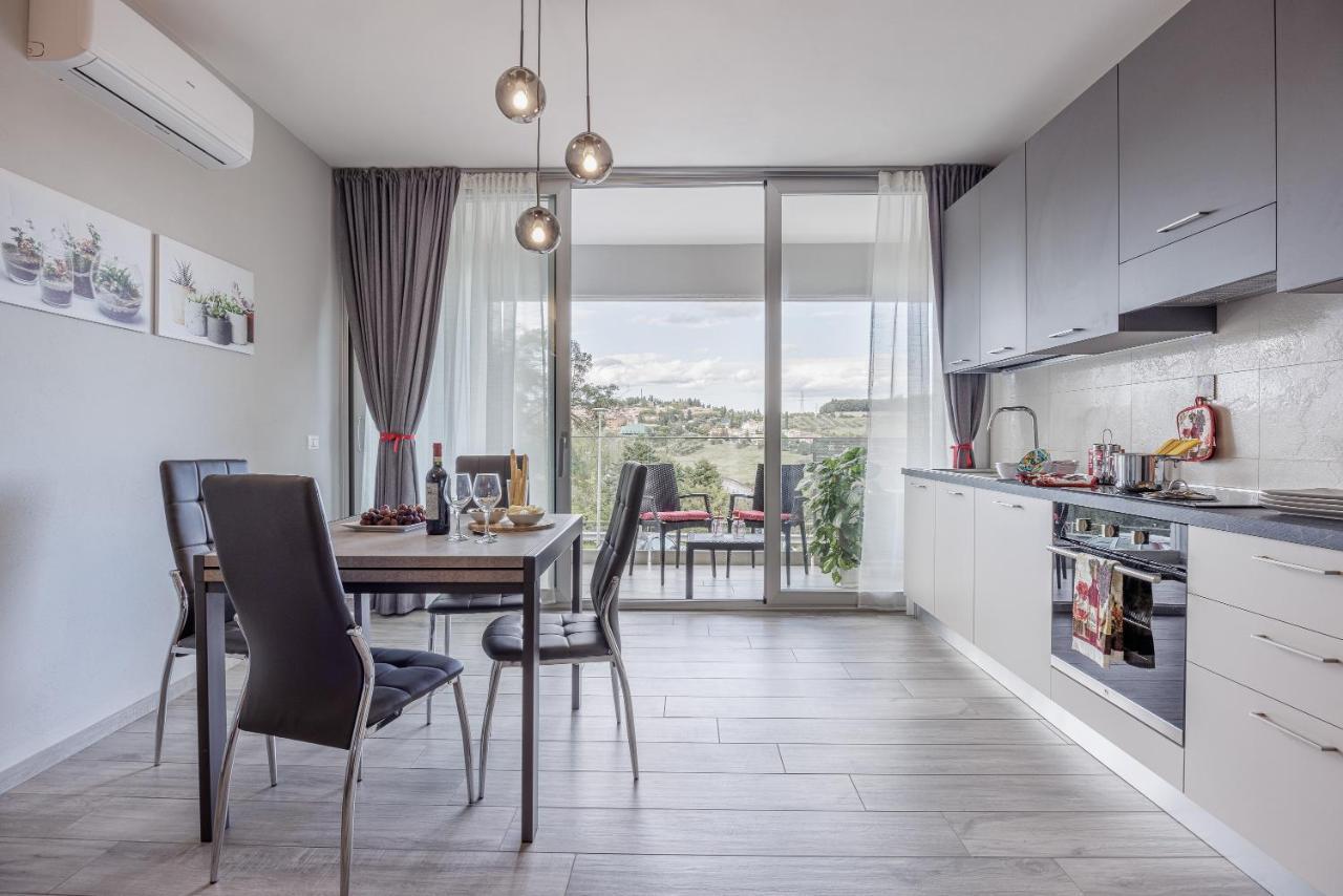 Siena Living Apartment ภายนอก รูปภาพ