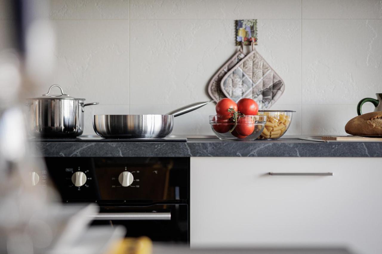 Siena Living Apartment ภายนอก รูปภาพ