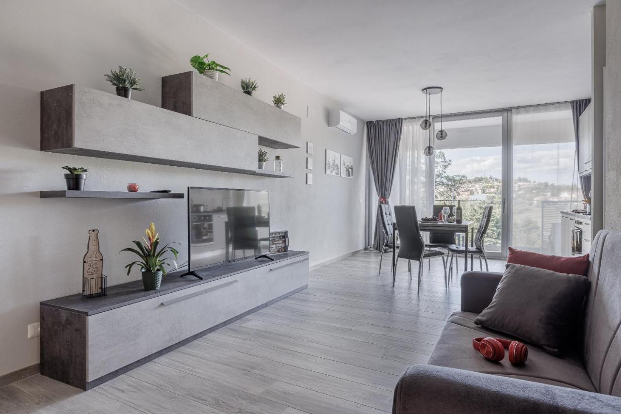 Siena Living Apartment ภายนอก รูปภาพ